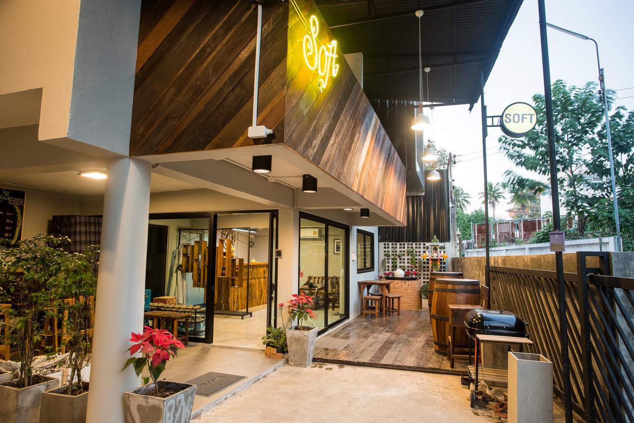 Albergue Soft Dormtel Night Bazaar Chiang Mai Exterior foto
